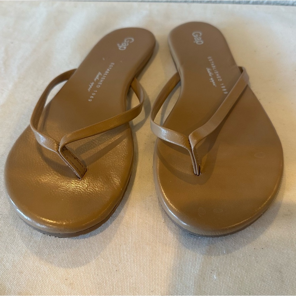 GAP Nude Leather Thong Sandals